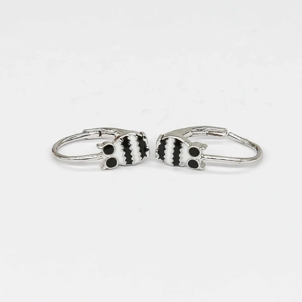 earrings-CT8A5568.webp