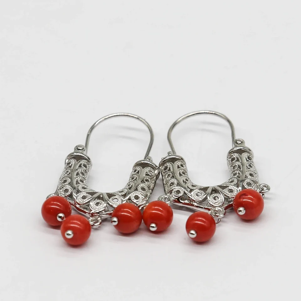 earrings-CT8A9213.webp